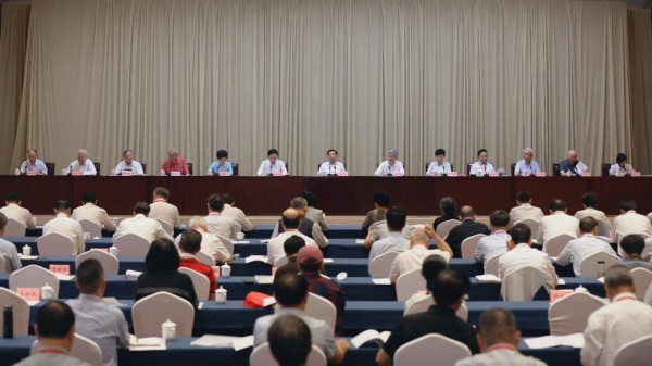 中共中央党校（国家行政学院）分管日常工作的副校长（副院长）谢春涛在中国延安精神研究会理论研讨会上的讲话